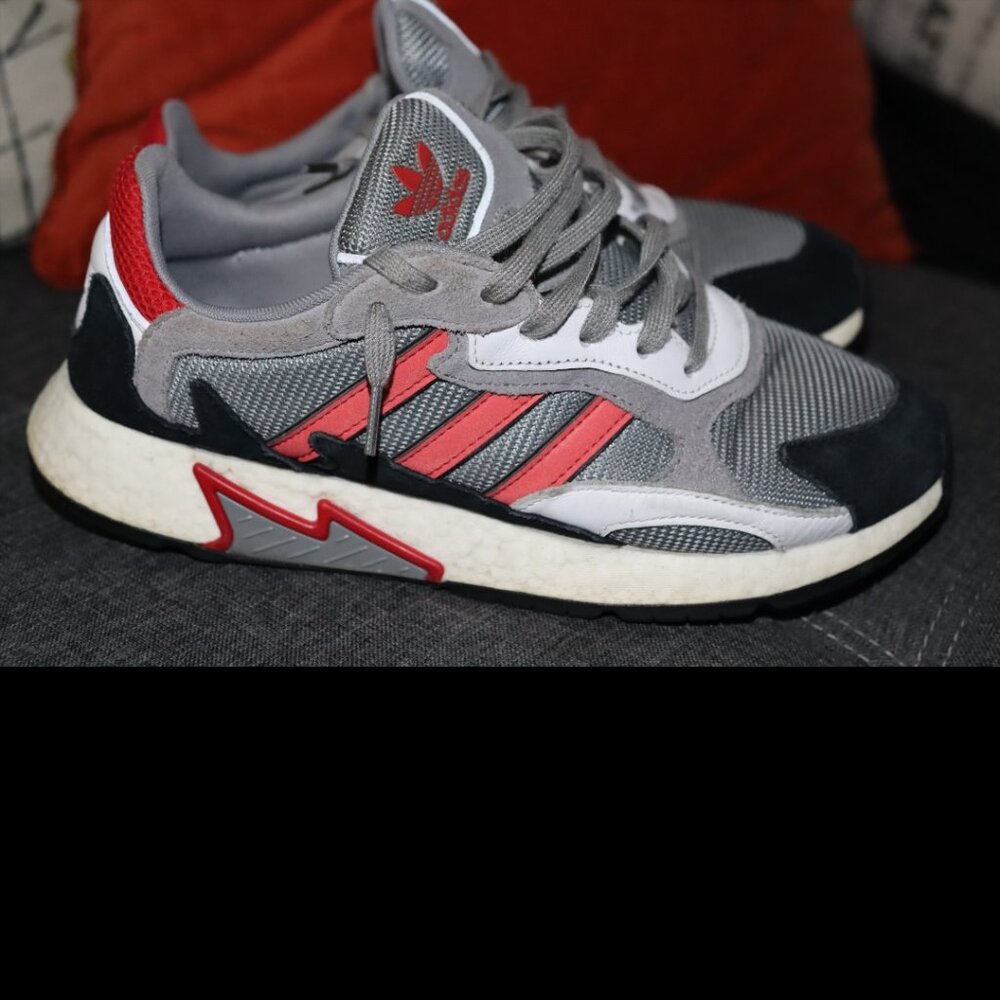 Adidas Tresc Run Grey Scarlet Core Black Men's Shoes. Size 11 EF0765